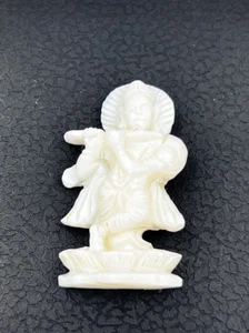 Statua Lord Krishna Madreperla Artigianale 7,54g Dio Indu Spirituale Idolo - Foto 1 di 3