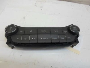 RADIO CHEVROLET MALIBU 2013 22881000 AM-FM-SINGLE CD-MP3-USB OEM - Picture 1 of 5