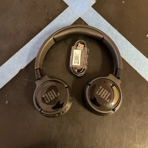 JBL TUNE 600BTNC Wireless On-Ear Active Noise-Cancelling Headphones - Black - Picture 1 of 7