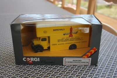 Voiture miniature Corgi Classic Camion Bedford Pantecnicon Boîte . Removals - Photo 1/4