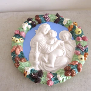 Vintage Italian Majolica Wall plaque Holy Family/Fruit 9" *READ* - Picture 1 of 8