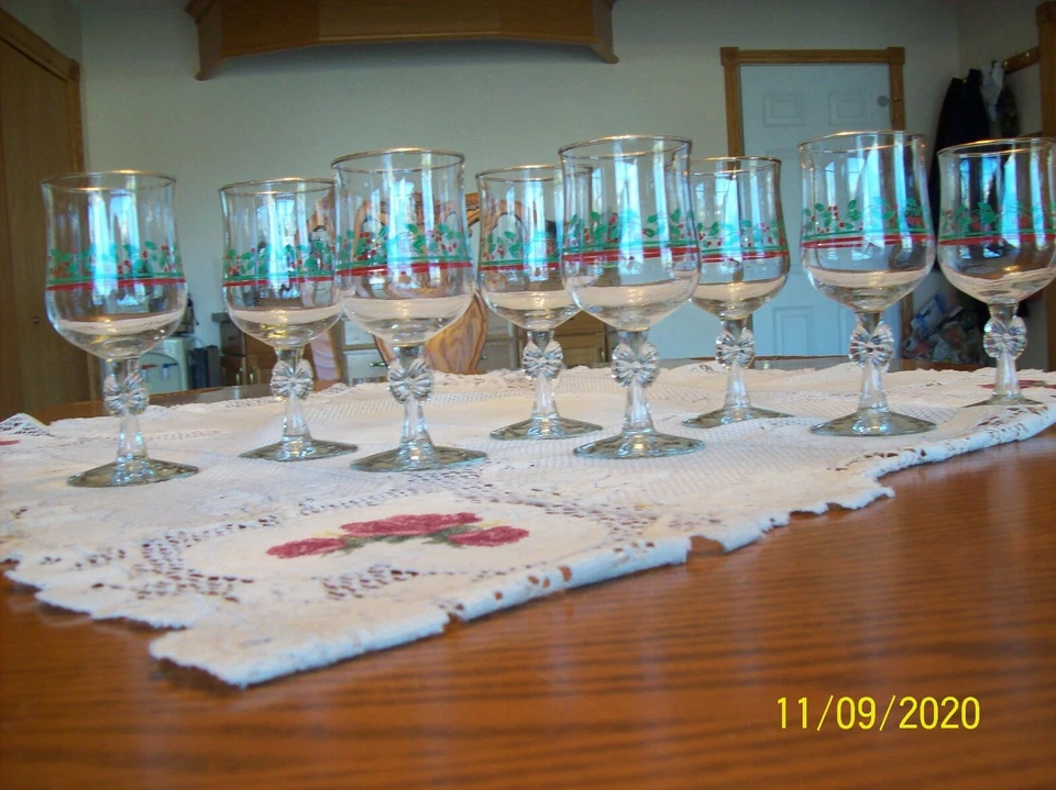 Arby's Libbey 1987 Holly & Berries бант со стержнем стакан винные бокалы набор из 8 - Изображение 1 из 4