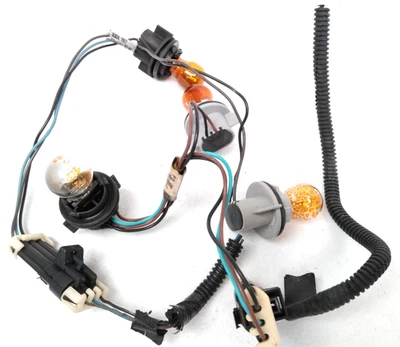 Arnés de cableado de luz de señal de giro delantera GMC Canyon Chevy Colorado 2004-2012 W61 Foto 1 de 4