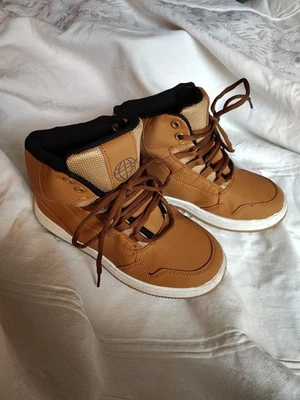 Boys Tan Ankle High Winter Shoe/Boots Size 4  Sport Element - Image 1 of 4