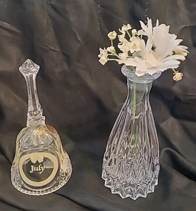 July klare Bleikristall Glocke und Knospe Vase, 5" hoch - Bild 1 von 10