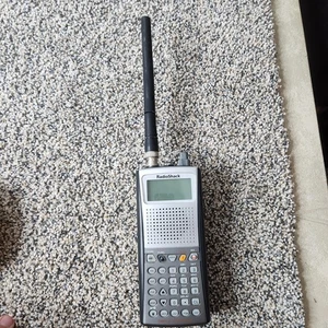 Radio Shack Model 20-164 PRO-164 Handfunkscanner getestet funktioniert - Bild 1 von 6