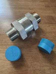 Swagelok SS-CHM12-1 1 PSI Poppet Check Valve - Picture 1 of 3