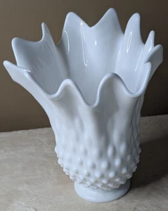 Vintage Fenton Milk Glass Hobnail Handkerchief Swung Vase 9 x 5.5 inches approx - Picture 1 of 8