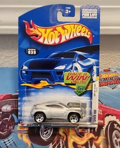 2002 Hot Wheels First Edition Toyota RSC 27/42 - Picture 1 of 3