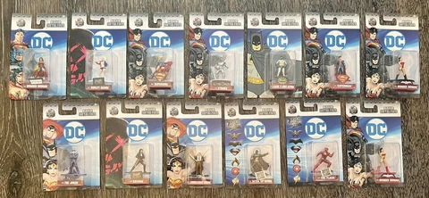 Lot of 13 DC Jada Nano MetalFigs Die Cast Figures Harley Quinn Joker Batman Cover