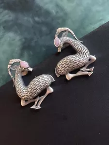 Sterling silver deer shaped oxidised stud earrings - Picture 1 of 2