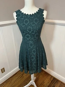 Vestido de encaje verde Jodi Kristopher para mujer talla 0 esmeralda sin mangas - Imagen 1 de 5