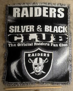 Neu Vintage - LV Raiders - "Silver & Black Club" - große Decke/Überwurf - Neu in Verpackung - Bild 1 von 4