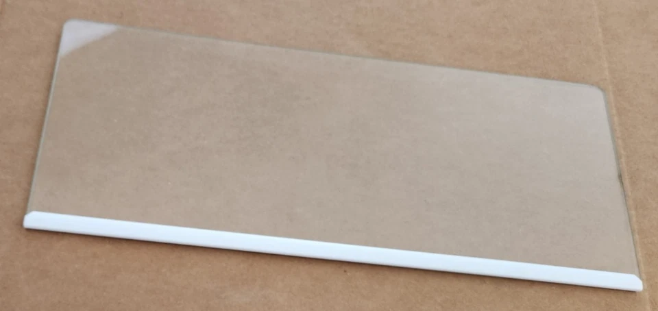 MAGIC CHEF Mini Fridge 20120030010 Crisper Cover Glass Shelf OEM 18-1/8" x7-1/4" - Image 1 of 1