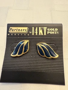 Vintage Gold Tone Leaf Pierced Earrings Mervyns 14KT Gold Posts - Picture 1 of 10