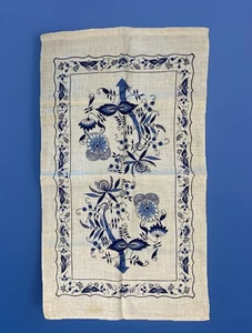 Asciugamano da tè Midcentury vintage Kay Dee in lino cipolla blu da appendere a parete 31"x17" - Foto 1 di 4