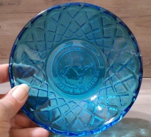 Vintage Blue Glass Zodiac Taurus the Bull Trinket Bowl Lattice Design Astrology - Picture 1 of 5
