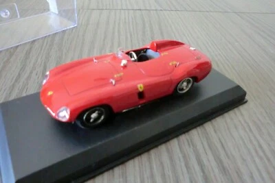 FERRARI 750 MONZA 1954 - MODELLO BEST SCALA 1/43 - CON BOX TRASPARENTE - Immagine 1 di 4