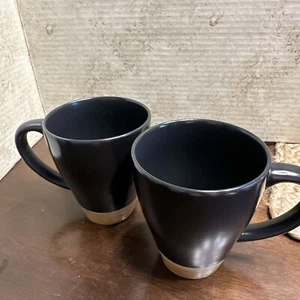 Set of 2 Pfaltzgraff 'Concentric Black' 12 oz Coffee Tea Mugs - Picture 1 of 8