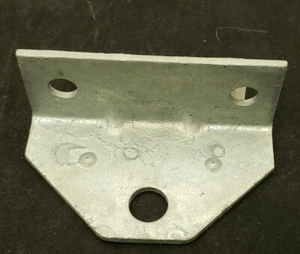 C.E. Smith Swivel Angle Bracket For Trailer Bunks 2-1/2in. Center 10200G - Bild 1 von 2