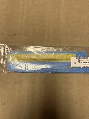 Subaru Outback 2015-2018 puerta levadiza trasera letra placa de identificación 93079AL000 OEM NUEVO Foto 1 de 4