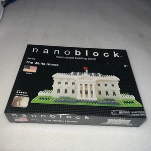 nanoblock® Weißes Haus 58191 Blockbaukasten Neu versiegelter Karton über 890 Teile - Bild 1 von 9