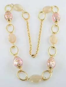 Collana Con Pietre Combinati Di Perle Trasparenti Rosa Con Foglia D'Oro - Foto 1 di 2