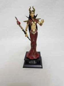 FIGURE STATUA CASSARA TWO WORLDS 2 - USATA - Foto 1 di 8