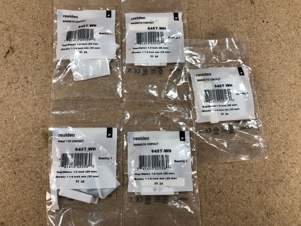 Mini contato de montagem em superfície 5PK Honeywell Home 945T-WH com terminais, branco - Imagem 1 de 1