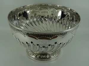 FABULOUS VICTORIAN SOLID STERLING SILVER TABLE PUNCH BOWL SHEFFIELD 1888 1021G - Picture 1 of 17