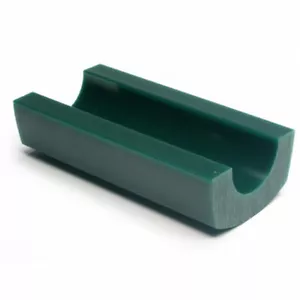 Pulsera mate en blanco - 6" verde curvo CA-2897 duro - Imagen 1 de 1
