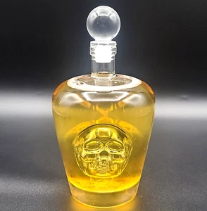 Glass Skull Decanter Gothic Halloween Chilling Treats Apothecary - Picture 1 of 4