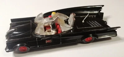 Politoys Polistil art.34 l'auto di Batman "Batmobile" Prima serie 1968. Completo - Immagine 1 di 4