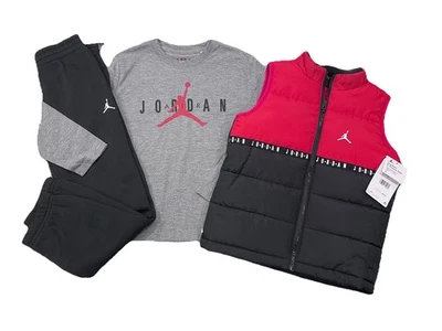 NUEVO CON ETIQUETAS NIKE AIR JORDAN NIÑO CONJUNTO DE 3 PIEZAS GRIS MANGA LARGA NEGRO JOGGERS CHALECO ROJO 7 (L) Foto 1 de 3