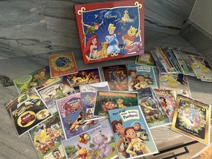 Disney greeting card / storage box 33 New Greeting/Birthday Cards New Seasons - Picture 1 of 17