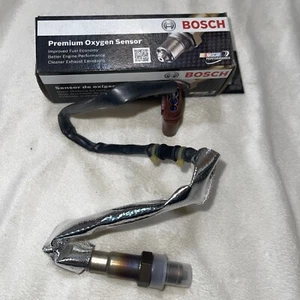 Oxygen Sensor-Actual OE Bosch 16213 NEW IN BOX - Picture 1 of 4