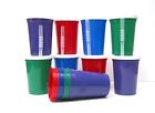 12 petites tasses en plastique rouge bleu violet vert couvercles pailles fabriquées aux États-Unis sans plomb