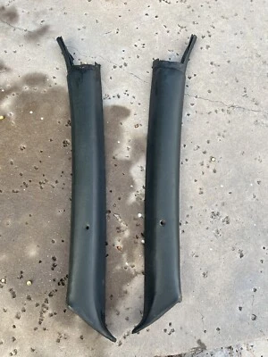 Lincoln Continental 1967-1969 interior un pilar moldura izquierda y derecha (verde oscuro) Foto 1 de 4