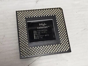 Intel Celeron 466MHz, SL3FL, Socket 370, 66MHz FSB, 128KB Cache, Mendocino Core - Picture 1 of 2