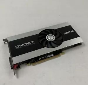 XFX AMD Radeon R7 250 800M 1GB DDR5 HDMI DisplayPort DVI Graphics Card - Picture 1 of 8