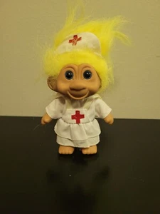 Russ Troll Red Cross Nurse 5" with Yellow Hair With Clothes - Bild 1 von 6