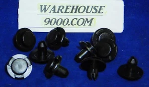 10 Push Type Cowl Bumper and Fender Retainers Auveco 21192 Infiinity & Nis. - Foto 1 di 3