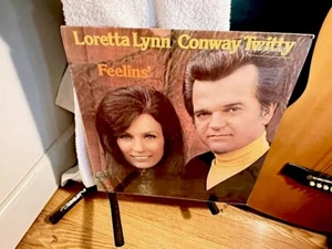 Loretta Lynn-Feelins (sealed And In Great Shape ) ❤️ 🎶 ❤️ 🎵 🎶 ❗️ - Picture 1 of 2