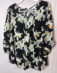 LC Lauren Conrad Womens TOP 2X Black Floral Keyhole Baack Tie Crocheted Boho - Picture 1 of 13