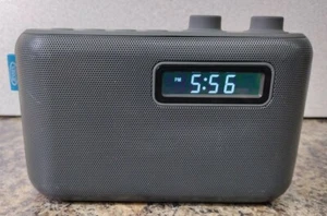 JENSEN SR-50 Portable AM/FM Digital Clock Radio  - Picture 1 of 8