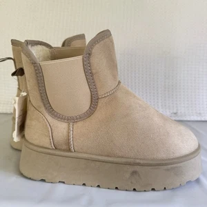 Taryn by Taryn Rose Ankle Boots - Size 7 Super Soft New - Picture 1 of 5