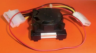 CPU Lüfter 40mm x 40mm 12 VDC 0,07 A mit Alu Kühlkörper - Bild 1 von 2