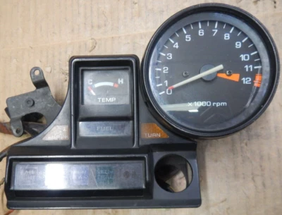 Тахометр и приборная панель Honda VF500C Magna V30 1984-1985 - Изображение 1 из 4