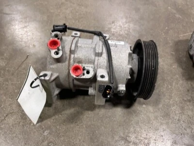 2012-2017 HYUNDAI ACCENT KIA RIO A/C COMPRESSOR AC AUTOMÁTICO 1.6L MOTOR FABRICANTE DE EQUIPAMENTO ORIGINAL 13 14 15 - Imagem 1 de 3