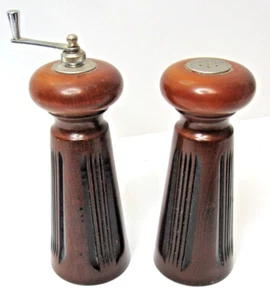 Mid Century Vtg Mr. Dudley Wood Pepper Mill W/ Salt Danish Modern Carved #US23 - Picture 1 of 7